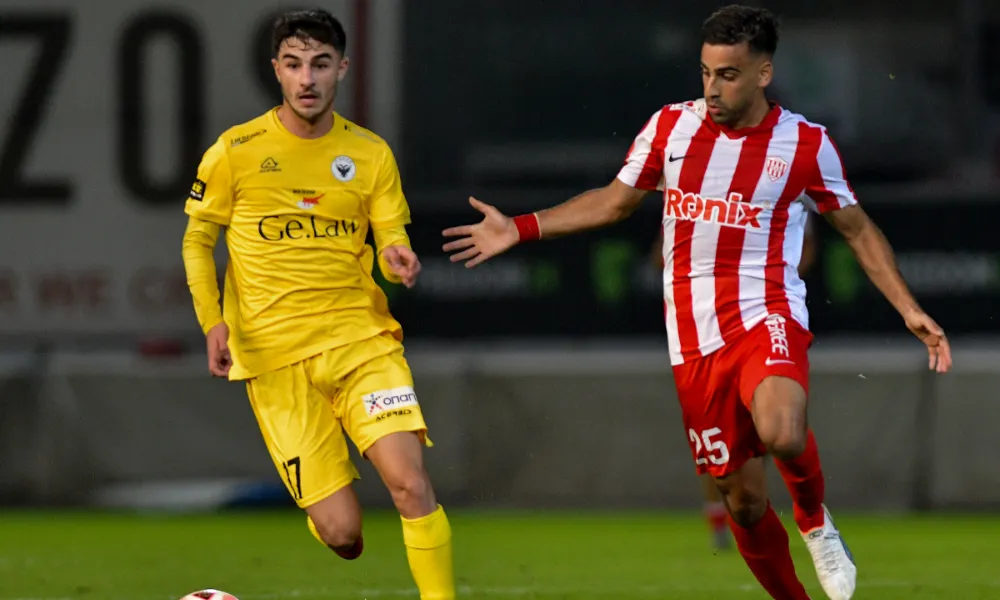 Επανεκκίνηση με ντέρμπι κορυφής