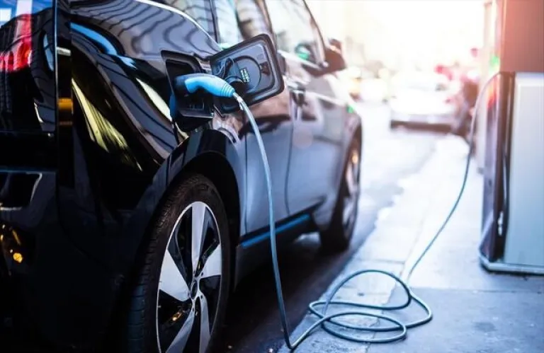 Cyprus Lags Behind Norway in Electric Vehicle Adoption