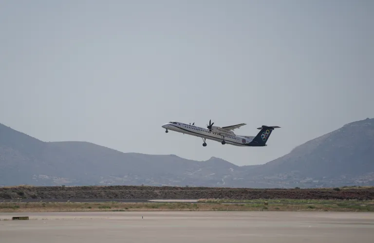 Προς αποκατάσταση το τεχνικό πρόβλημα στο FIR Αθηνών - Ξεκίνησαν κάποιες προσγειώσεις και απογειώσεις αεροπλάνων