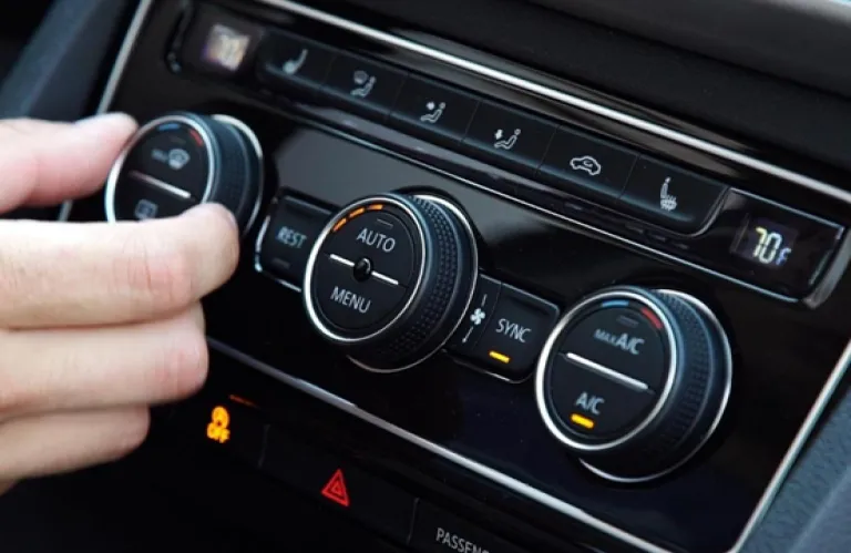 Cold Engine in the Morning: Should I Start or Wait? - What Experts Say