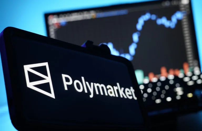 Mysterious 'Investor' Wins $400,000 Betting on Maduro's Overthrow