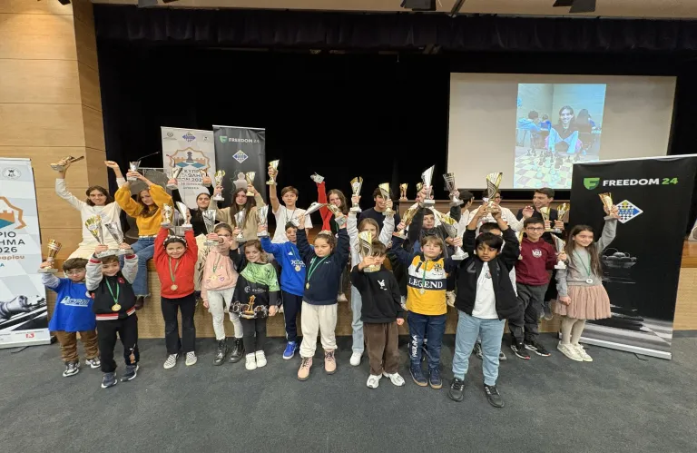 Στην κορυφή οι νεαροί σκακιστές της Πάφου με τρεις πρωτιές στους Παγκύπριους νεανικούς αγώνες