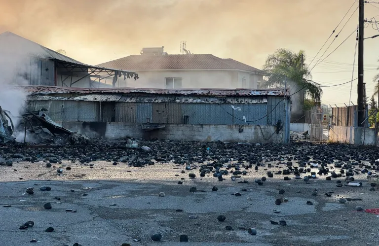 52-Year-Old Woman Hospitalized After House Fire in Paphos