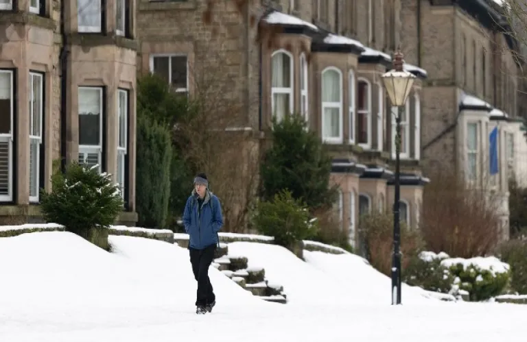 Storm Gerret Disrupts Northern Europe: Power Outages, Flight Cancellations, and Train Delays