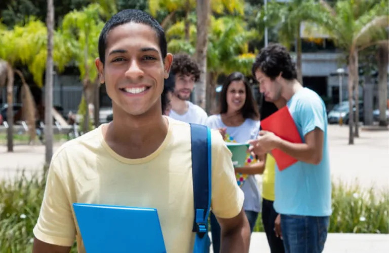 Cyprus Attracts Foreign Students – 'P' Research Maps Higher Education