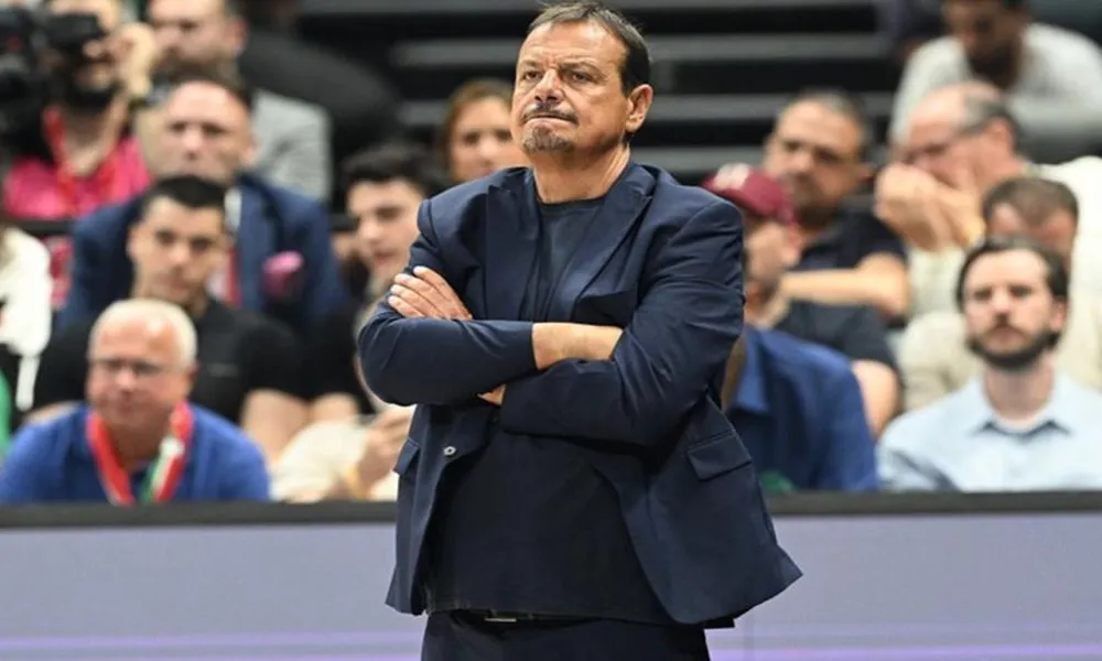 «Μπηχτές» από Αταμάν στους παίκτες του και έδωσε συγχαρητήρια στον... Ολυμπιακό