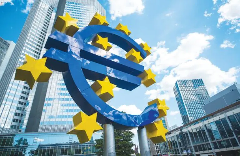 Η μισή ευρωζώνη σε άτυπα μνημόνια: Τι έρχεται μετά το «μαξιλάρι»