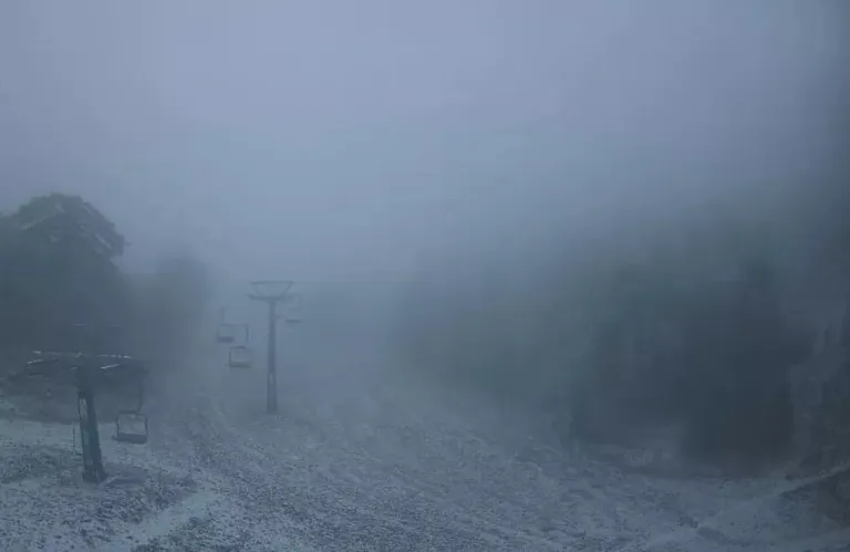 Snowfall and Fog Affect Traffic to Troodos