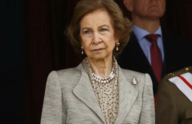 Ισπανία: Η τέως βασίλισσα Σοφία ακύρωσε τις επίσημες δραστήριότητές της - Φθίνουσα η υγεία της αδερφή της Ειρήνης