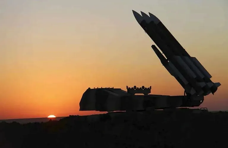 Πλήγμα των ΗΠΑ στο Ιράν εντός 24 ωρών, βλέπουν Ευρωπαίοι – Αποσύρονται στρατεύματα από βάσεις