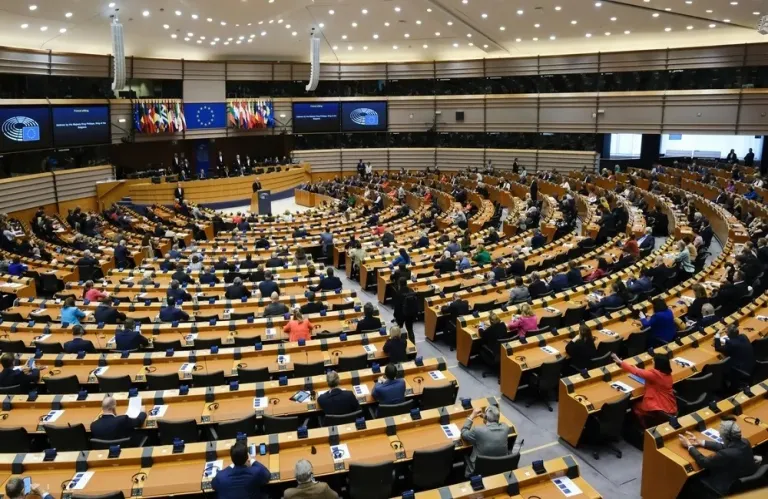 Βαριά ατζέντα στην Ολομέλεια του Ευρωκοινοβουλίου στο Στρασβούργο τον Ιανουάριο