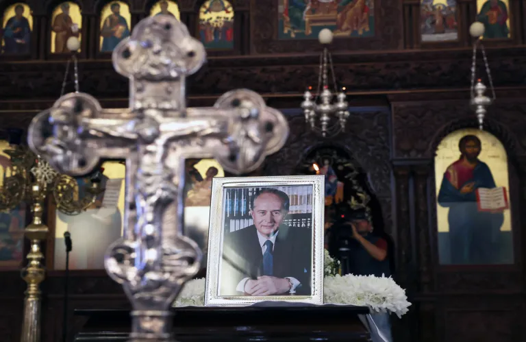 Η Κύπρος αποχαιρετά τον Γιώργο Βασιλείου - Τον τιμούν Πρόεδρος, Υπουργικό και Βουλή (εικόνες)