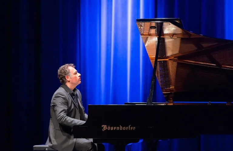 Manolis Neofytou Returns to Technopolis 20 with a Diverse Piano Recital