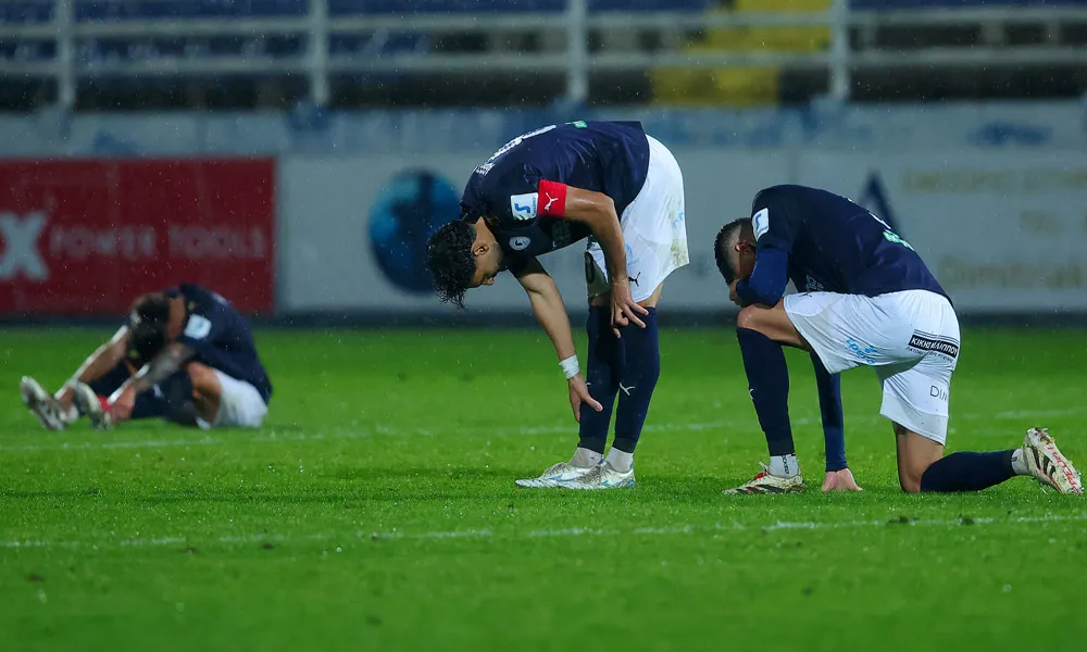 Μία ελεύθερη πτώση που δεν έχει σταματημό στον Εθνικό