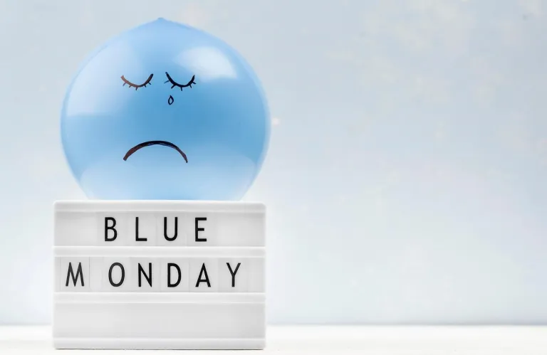 Blue Monday: Mύθος ή πραγματικός κίνδυνος για τη διάθεσή μας; Τι λένε οι ειδικοί