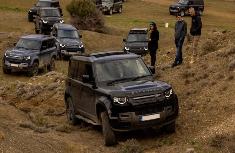 Defender Experience: H τέχνη της περιπέτειας συνδυάζεται με την απόλυτη κομψότητα