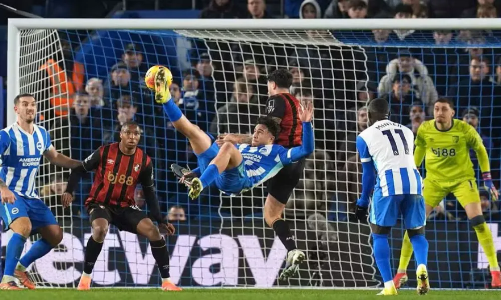 ΒΙΝΤΕΟ: Όλοι στην Αγγλία μιλούν για το ταλέντο του Μπάμπη Κωστούλα