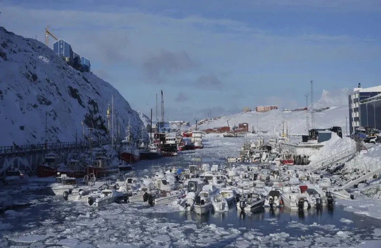 Συνεχίζεται η ανάπτυξη στρατού της Δανίας στη Γροιλανδία - Ποιες χώρες της ΕΕ βοηθούν