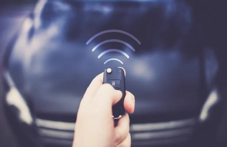 Hidden Car Key Feature Can Save You From Rain Damage