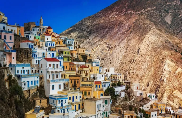 Το ελληνικό νησί που βρίσκεται ανάμεσα στα «δέκα ομορφότερα μέρη του πλανήτη»