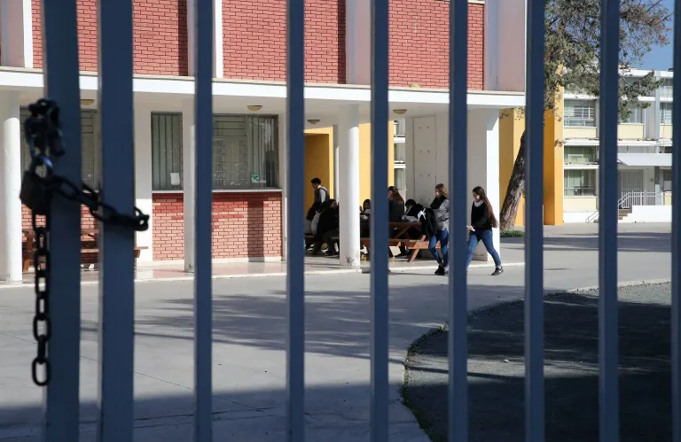 Δήμος Λεμεσός: Προωθεί την δημιουργία πάρκινγκ κάτω από σχολεία