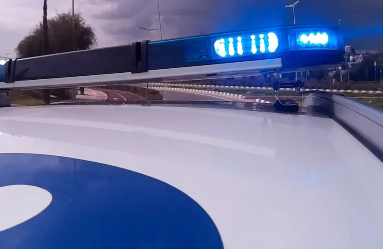 Σε κρίσιμη κατάσταση 32χρονος μετά από επίθεση με μαχαίρι στη Λάρνακα – Ναρκωτικά εντοπίστηκαν στην οικία του