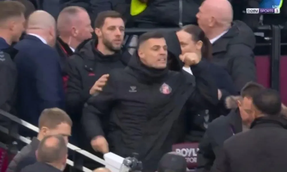 Ο Τζάκα καυγάδισε με οπαδούς της Γουέστ Χαμ!