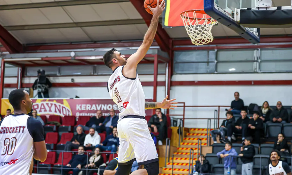 Εύκολο διπλό του Κεραυνού επί του Αχιλλέα Καϊμακλίου