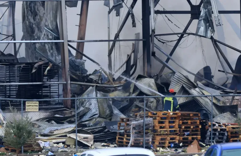 Πυρκαγιά στο «Βιολάντα»: 4 γυναίκες νεκρές - Ποια σενάρια εξετάζονται για την έκρηξη