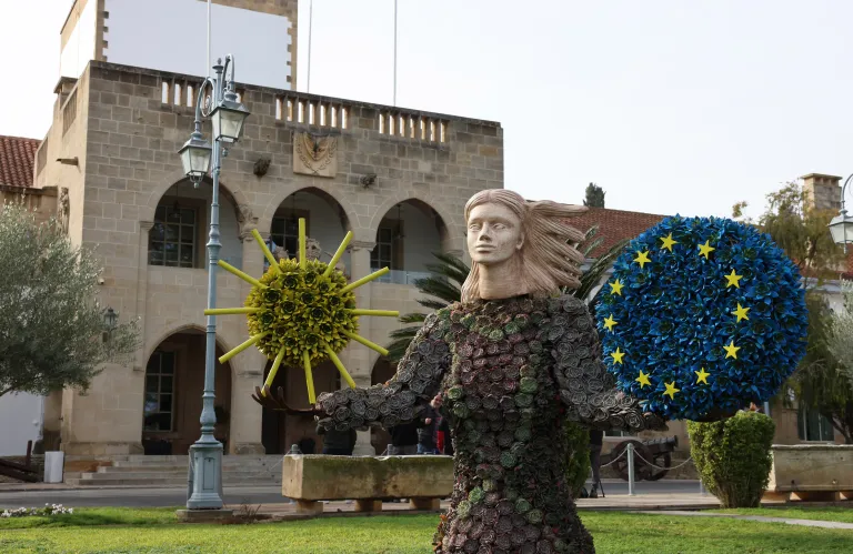 Ψυχική υγεία: Κοινωνική και οικονομική προτεραιότητα για την Ευρώπη, λέει ο Υπουργός Υγείας