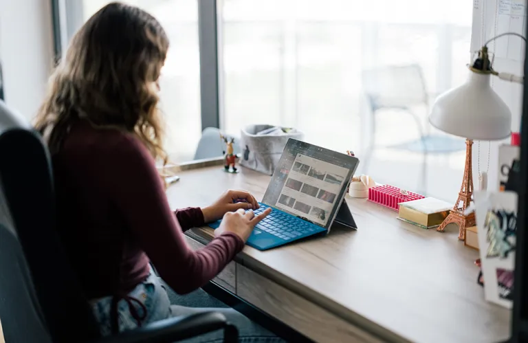 Τα επιδόματα δεν φτάνουν για σπουδές, χρειάζονται υποδομές