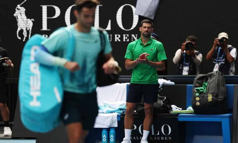 Australian Open: Εγκατέλειψε ο Μουζέτι και πέρασε αν και έχανε με 2-0 ο Τζόκοβιτς