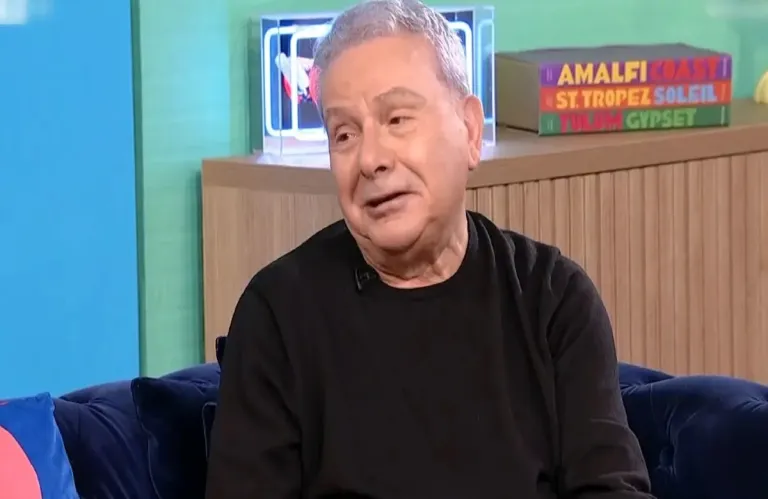 Μανώλης Μητσιάς: Ανακοίνωσε ότι αποχωρεί από το τραγούδι