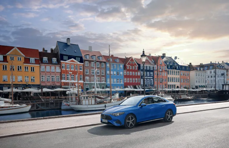 H νέα Mercedes-Benz CLA πήρε τον τίτλο του «Car of the Year 2026»