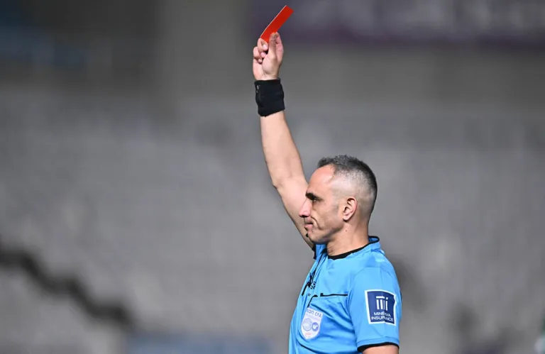 O Δανός βαρίστας «έσωσε» τον Χριστοφόρου και του πήρε πίσω την κόκκινη