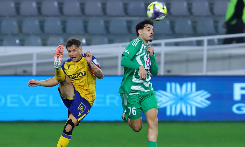 LIVE: ΑΕΛ - Άρης 2-1