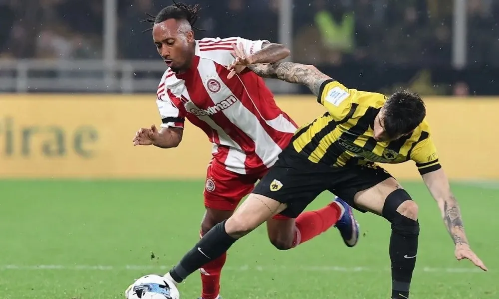 Με πέναλτι του Ταρέμι στο 90’+16’ ο Ολυμπιακός πήρε την μπουκιά από την ΑΕΚ και συμβιβασμός