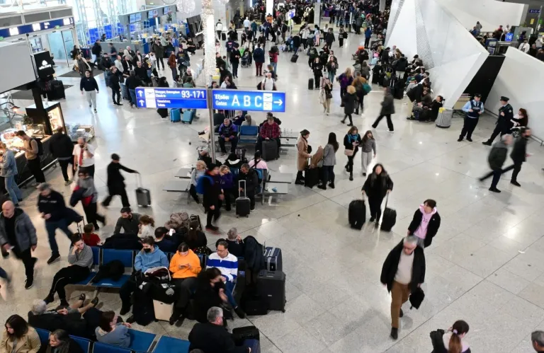 Αυξημένη κατά 8,6% η επιβατική κίνηση αεροδρομίου Αθηνών τον Ιανουάριο