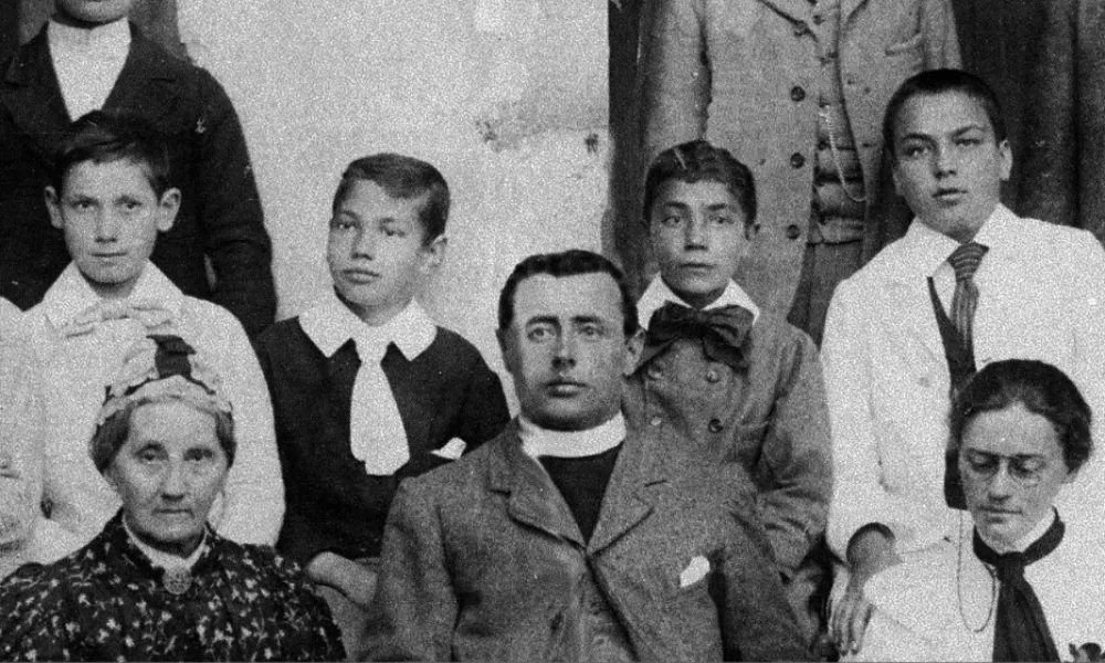 From Vision to Legacy :Έκθεση Φωτογραφίας στο CVAR με αφορμή τα 125χρονα της Αγγλικής Σχολής Λευκωσίας