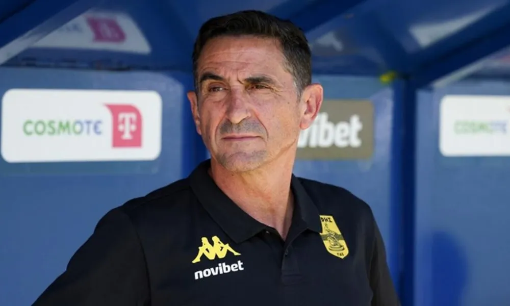 Σαββόπουλος: «Αναζητά παίκτη για να καλύψει το κενό του Μόντσου ο Άρης - Οι σκέψεις για το ντέρμπι»