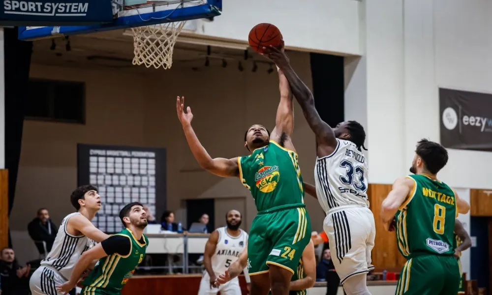 Πήρε «διπλό» θρίλερ στο Καϊμακλί η Πετρολίνα ΑΕΚ