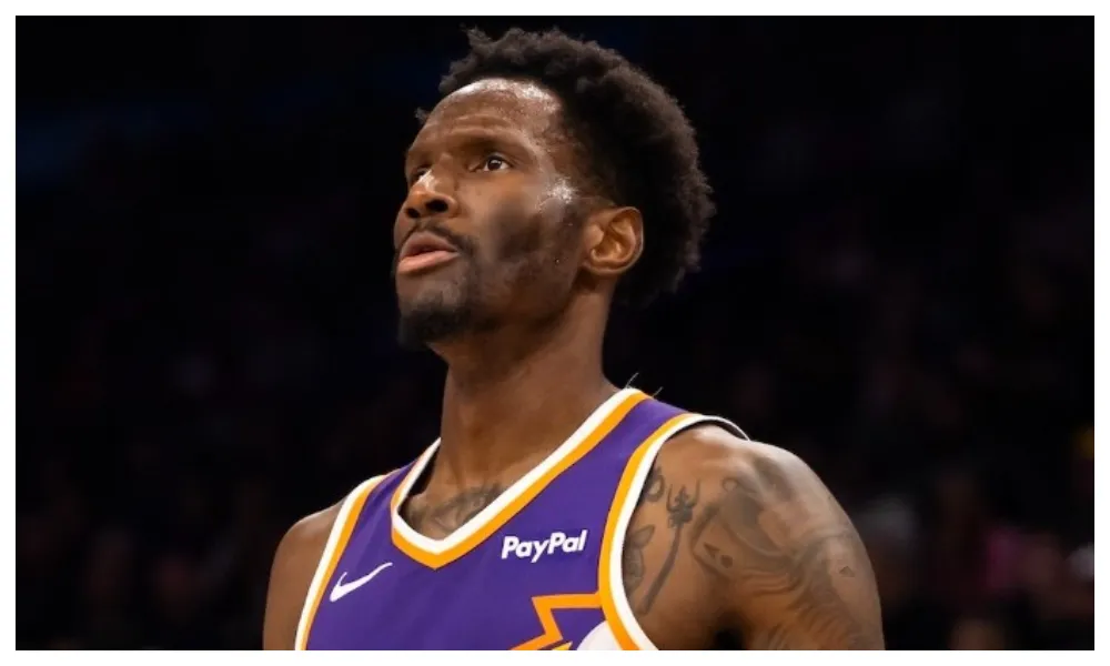 Εικοσιτετράωρη προθεσμία ν' απαντήσει στη Χάποελ Τελ Αβίβ έχει ο Νάιτζελ-Χέιζ Ντέιβις