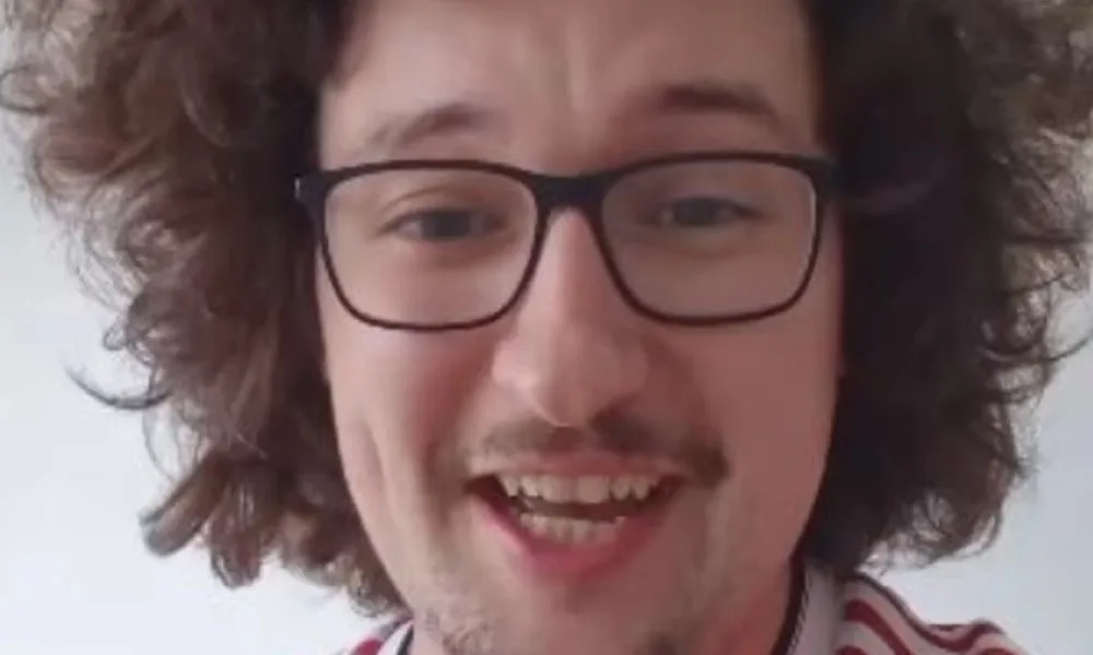 Ίλετ: «Αν κερδίσει η ομάδα θα κόψω τα μαλλιά μου και θα τα δωρίσω για φιλανθρωπικούς σκοπούς»