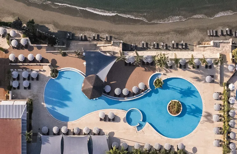 Τριήμερο Καθαράς Δευτέρας με τη Louis Hotels!