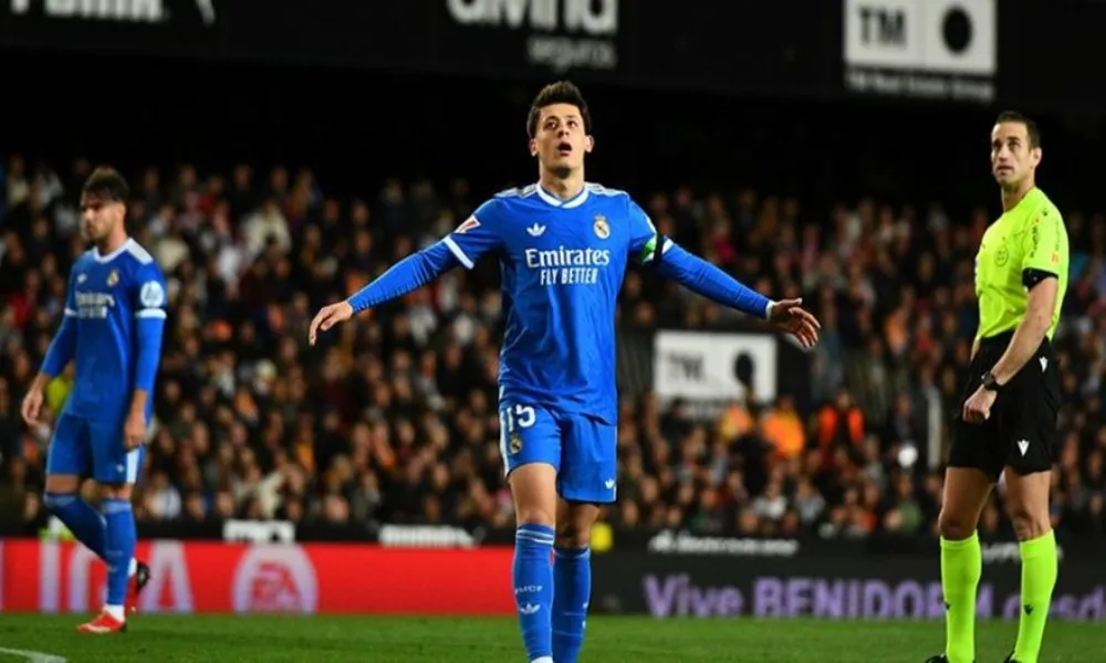 Ο μέντορας του Γκιουλέρ κατήγγειλε ότι τού κάνουν bullying στη Ρεάλ