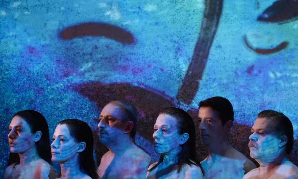 «Η Ανάθεση» της Ευρυδίκης Περικλέους-Παπαδοπούλου στην πειραματική σκηνή του ΘΟΚ