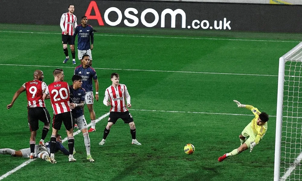 Προηγήθηκε αλλά «σκόνταψε» η Άρσεναλ και... χάρηκε η Σίτι