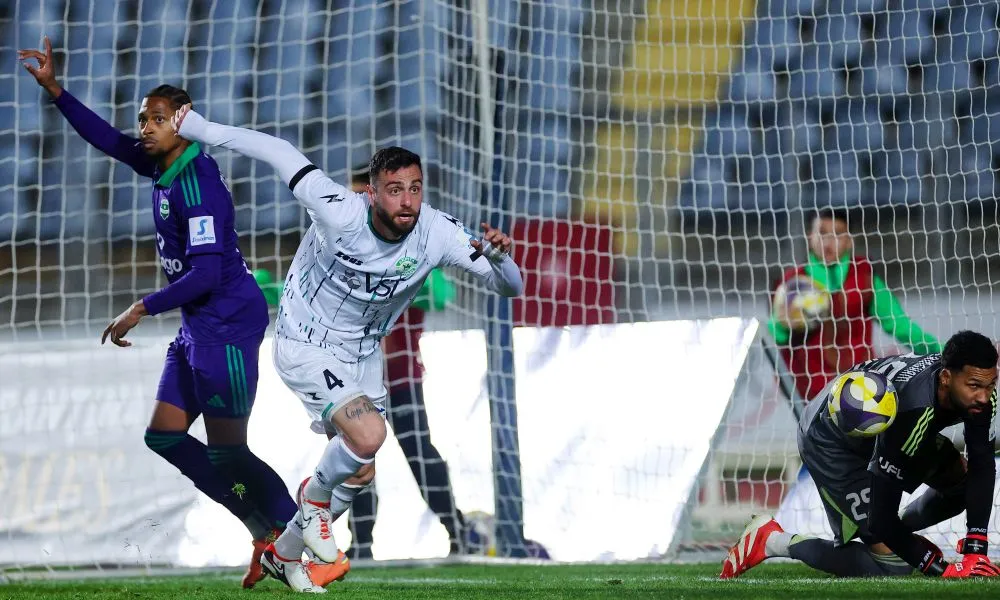 BINTEO: Το χαστούκι του Ακρίτα στον Άρη στην τελευταία φάση