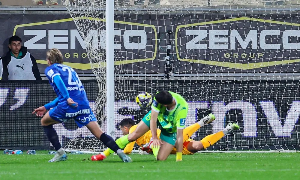 ΒΙΝΤΕΟ: Το μεγάλο διπλό του Απόλλωνα στην «Αρένα»