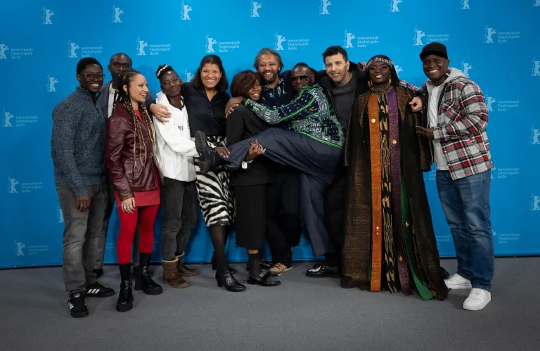 76η Μπερλινάλε: Μνήμες, αποικισμός και οικογενειακές σχέσεις στην ταινία «Dao»